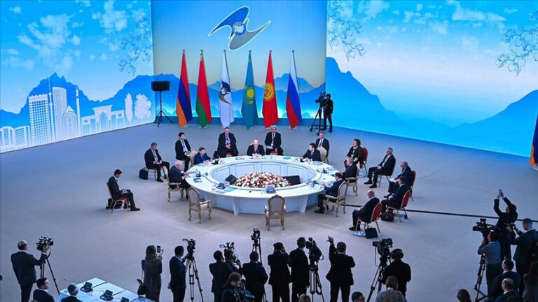 Avrasya Ekonomik Birliğine Üye Ülkelerin Hükümet Başkanları Kazakistan’da Toplandı